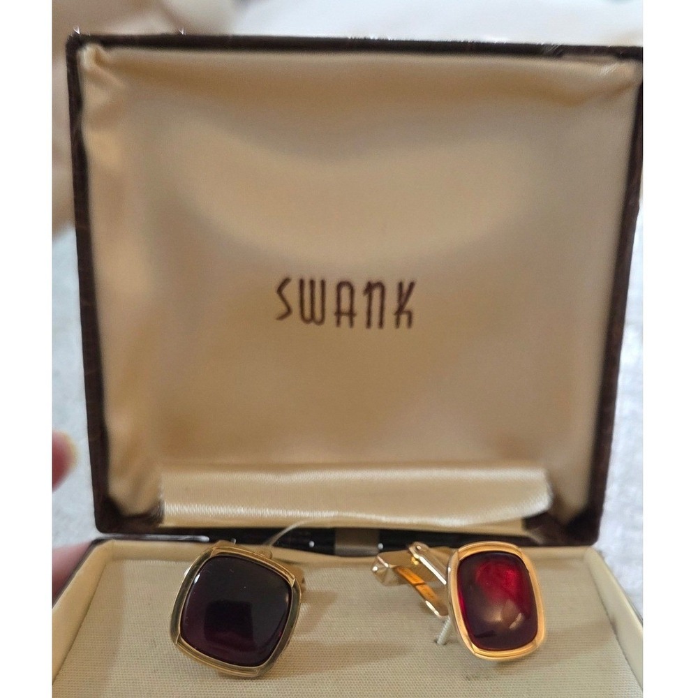Swank Vintage 1/20 12K Gold Filled Red Cabochon Cufflink and Stud Set with Box